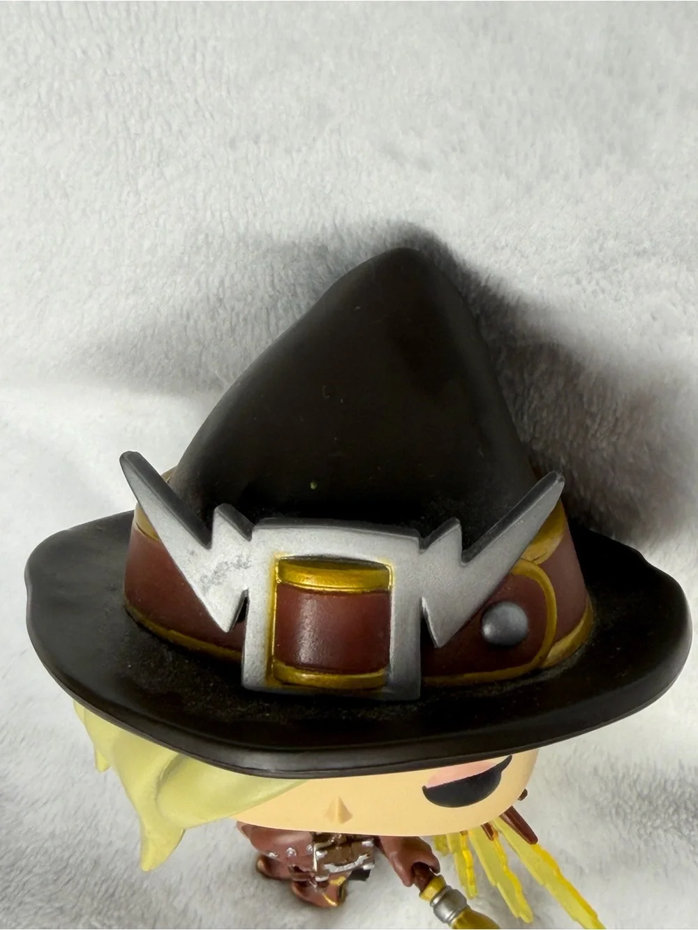 Overwatch Mercy witch Funko